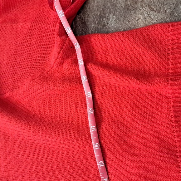 So pretty red sweater Size small - Picture 2 of 3